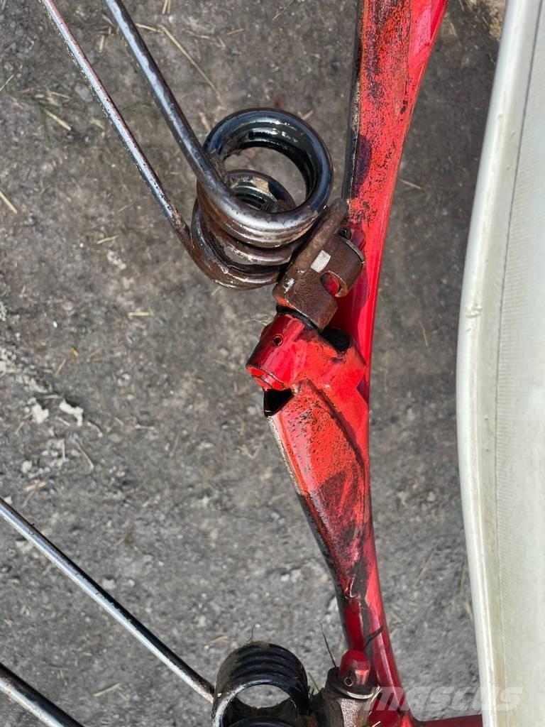 Lely Rotonde 510 CD Windrowers