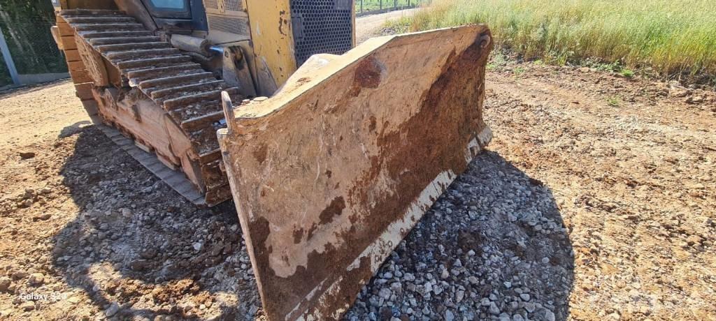 CAT D 6 N Crawler dozers