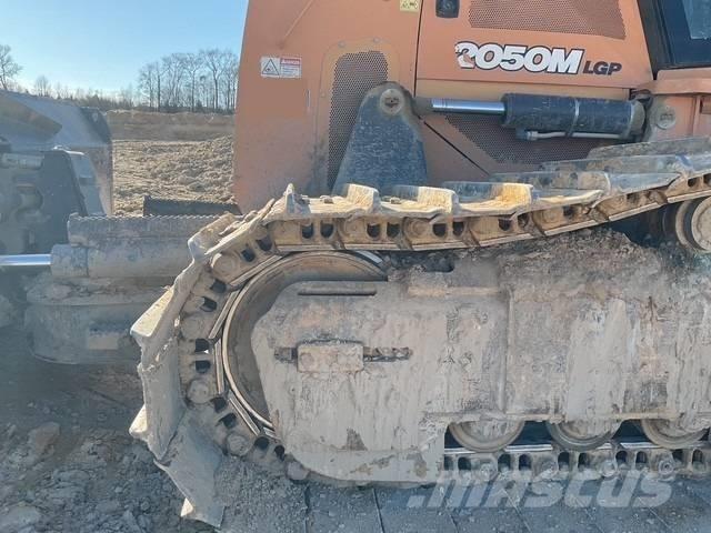 CASE 2050 M LGP Crawler dozers
