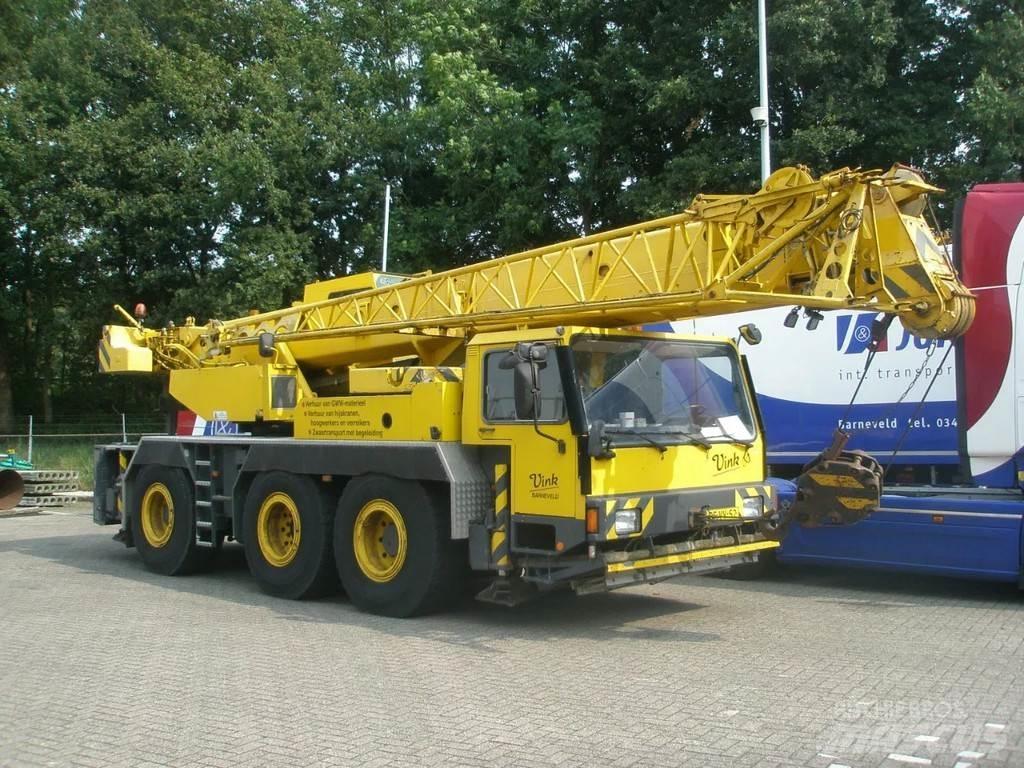 Liebherr LTM1040 All terrain cranes
