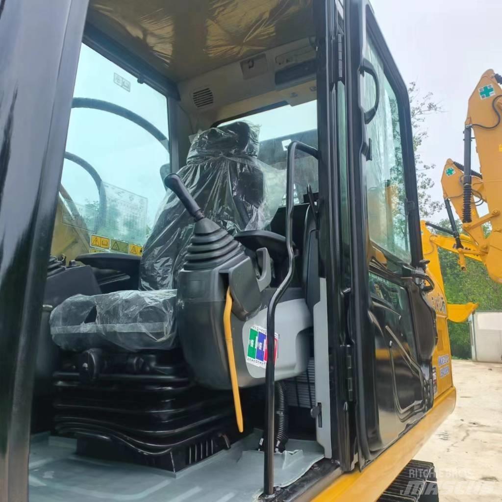 CAT 320 D 2 Midi excavators  7t - 12t