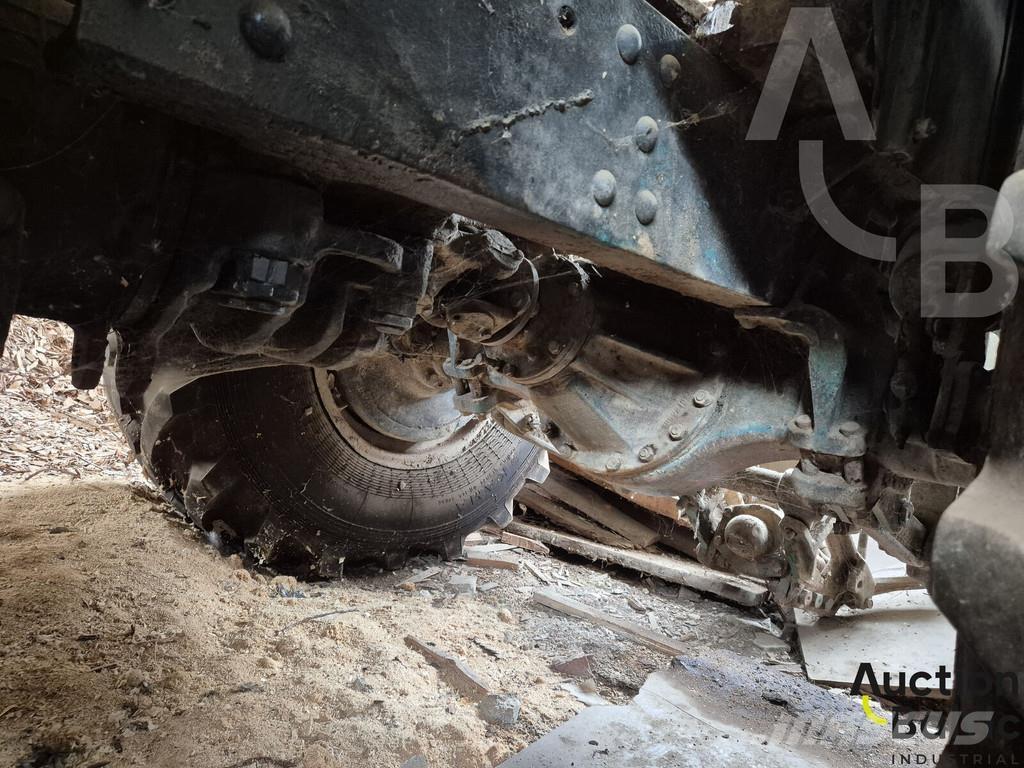  ЧТЗ XTZ T-150K Tractors