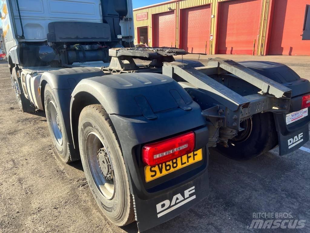 DAF 530 Tractor Units