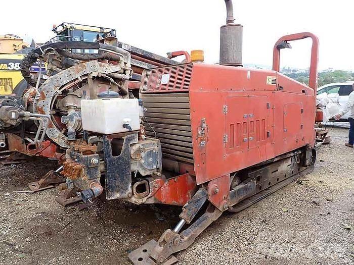Ditch Witch JT4020 Surface drill rigs