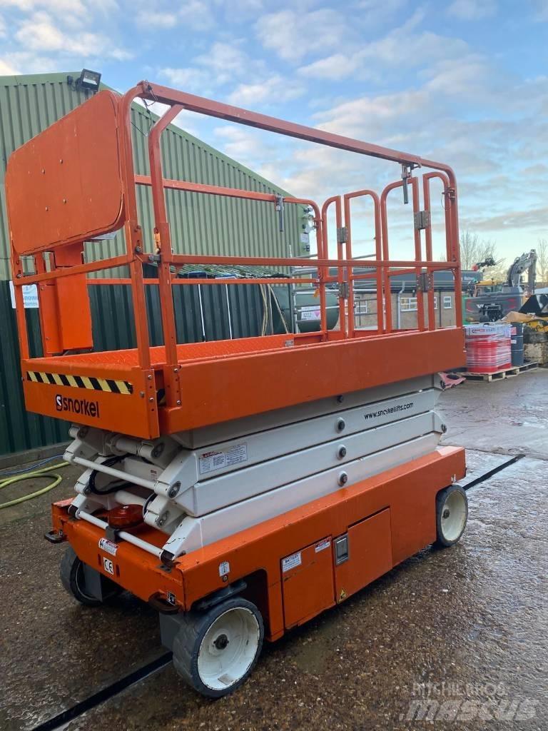 Snorkel S 4726 E Scissor lifts