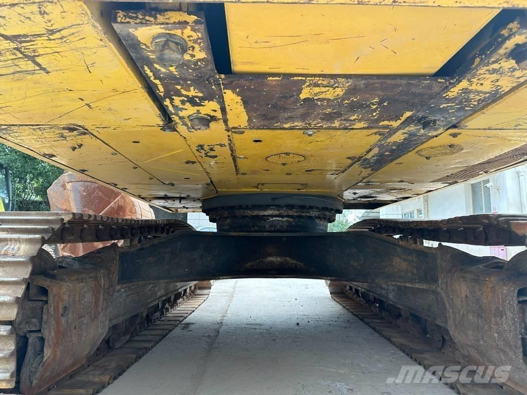 Komatsu PC 400-7 Crawler excavators