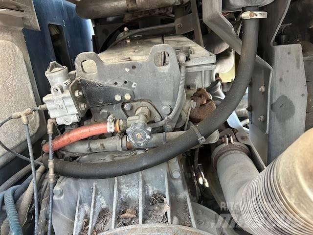 MB OM 926 LA Engines
