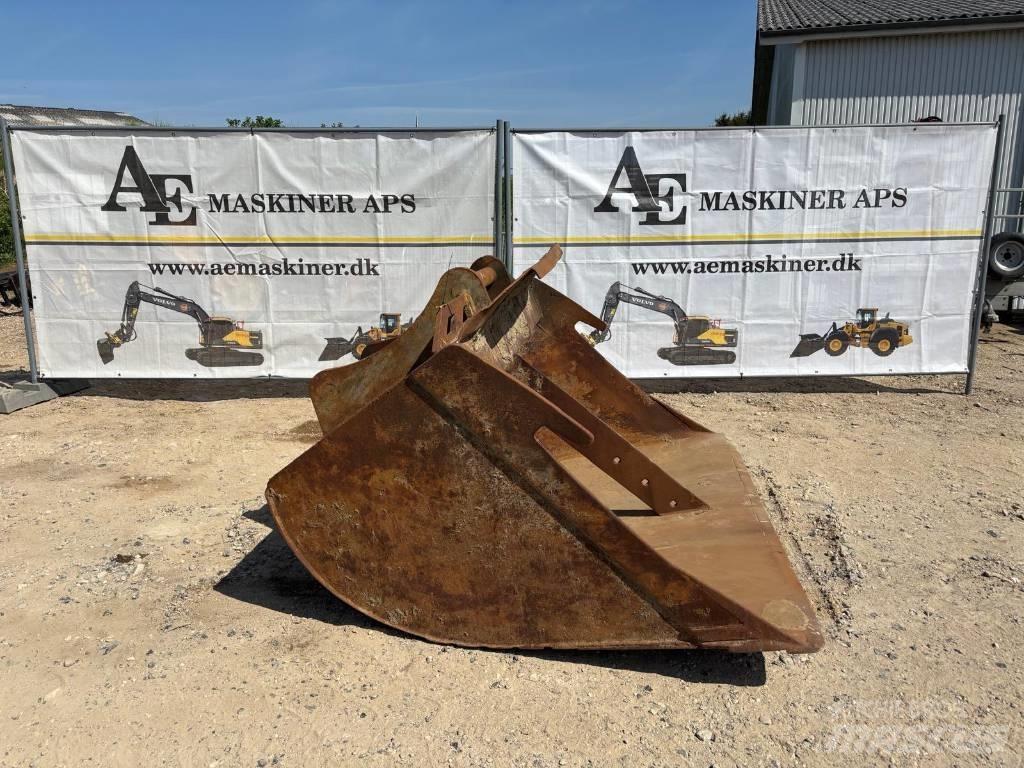  ukendt Graveskovl Buckets