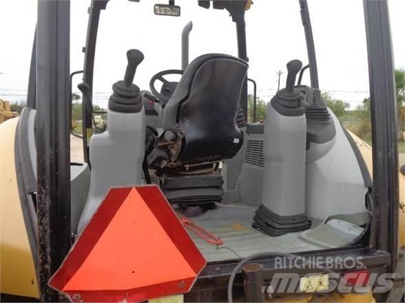 CAT 420F Backhoe loaders