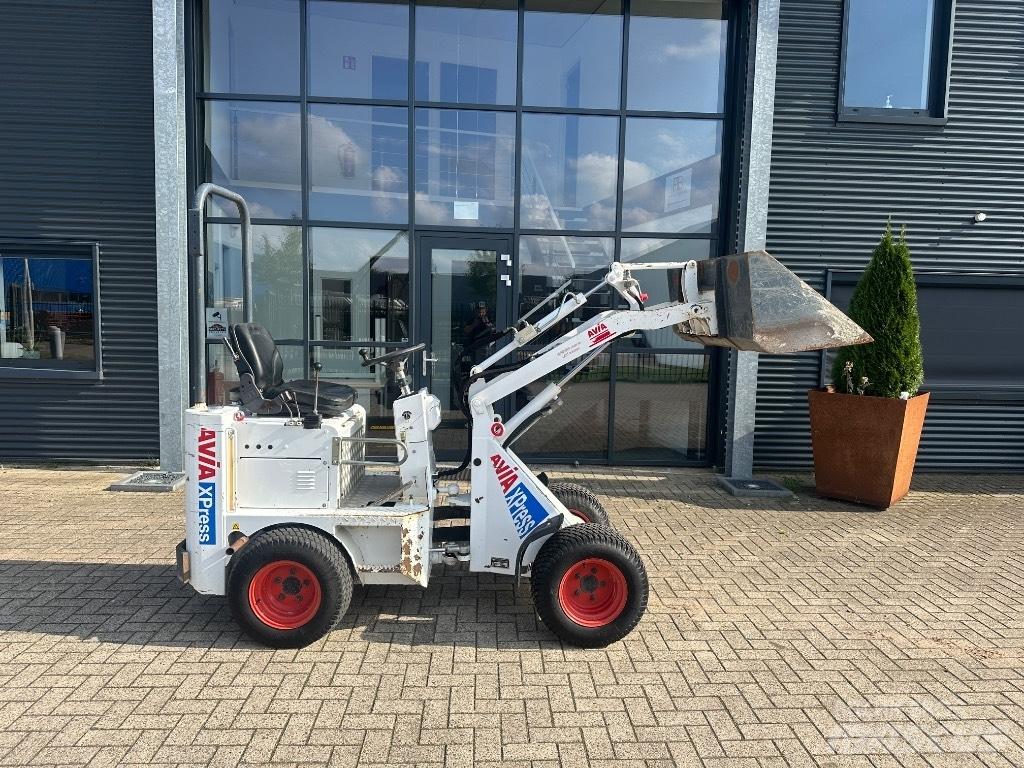 Knikmops 100 Wheel loaders
