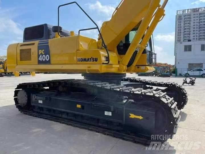 Komatsu PC 300-8 Crawler excavators