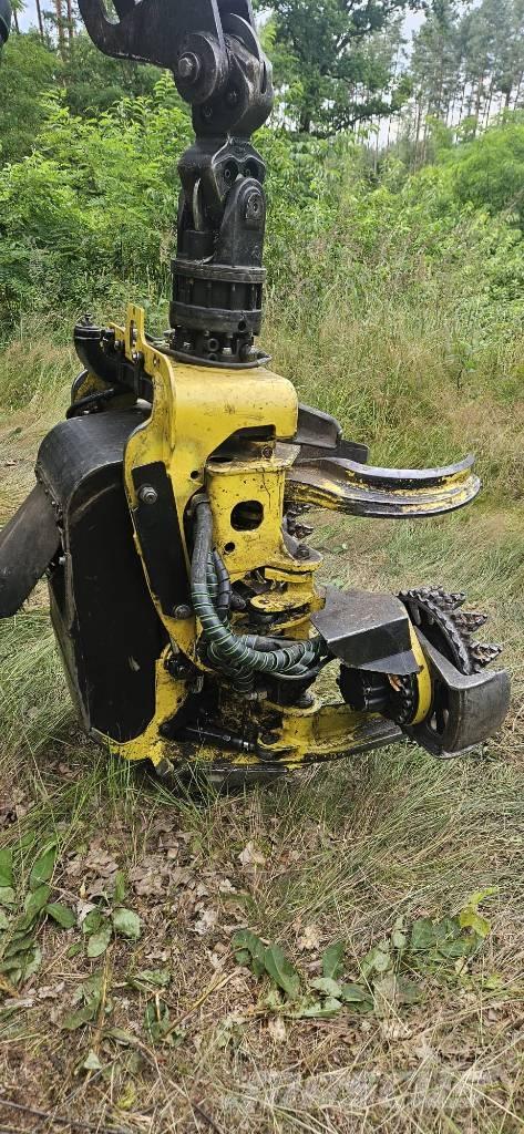 John Deere 1070e Harvesters