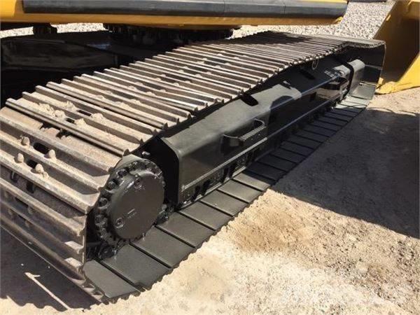 CAT 325 D Crawler excavators