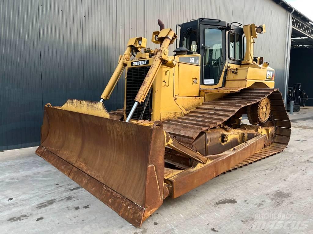CAT D6T LGP Crawler dozers