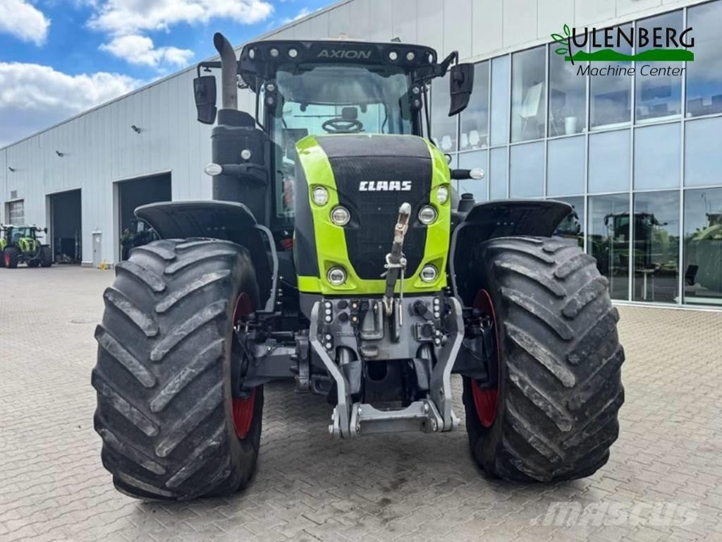 CLAAS Axion 960 Tractors
