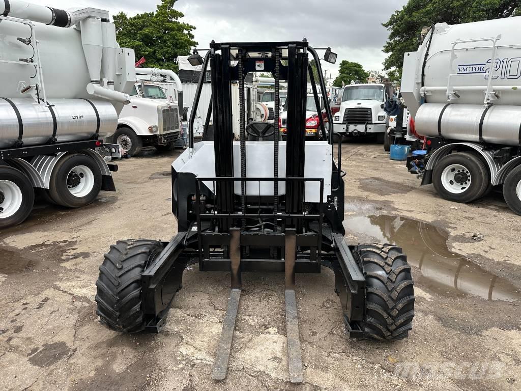 Palfinger CR50 Rough terrain trucks