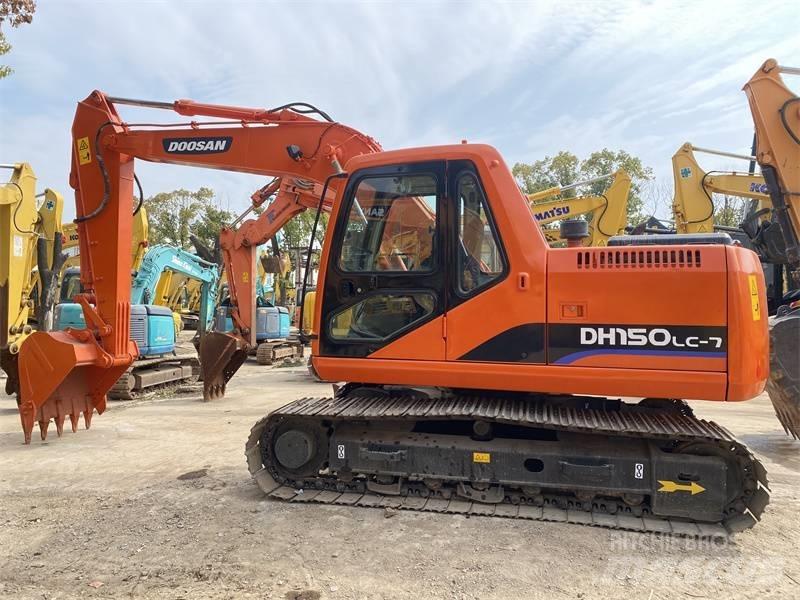 Doosan DH 150 Crawler excavators