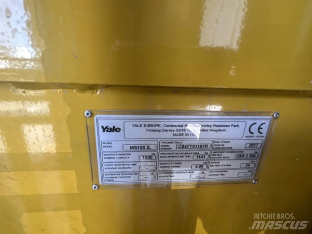 Yale ms15x Pedestrian stacker