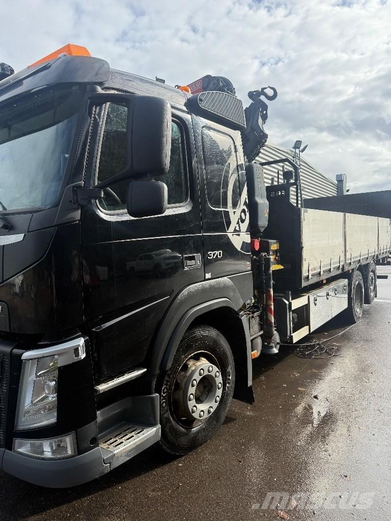 Volvo FM 370 Crane trucks