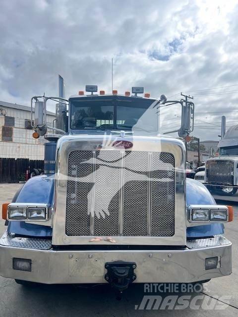 Peterbilt 367 Tractor Units