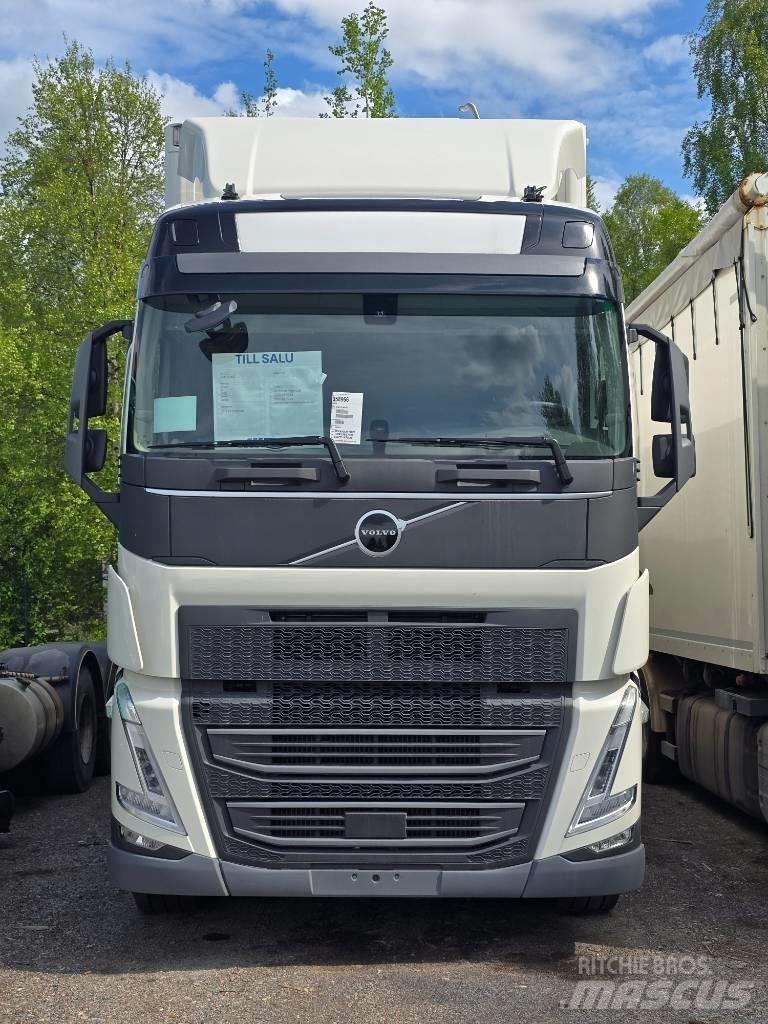 Volvo FH460 Box body trucks