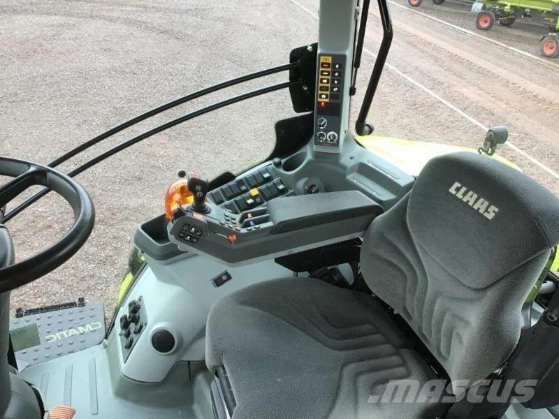 CLAAS AXION 810 Tractors