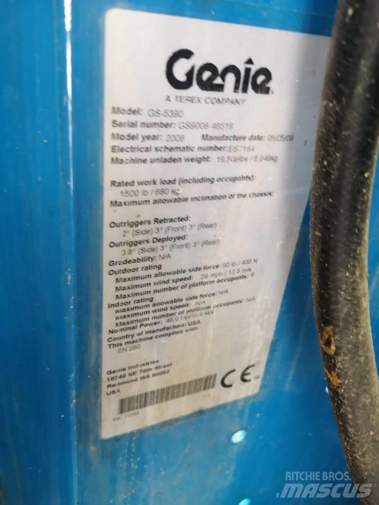 Genie 5390 Scissor lifts