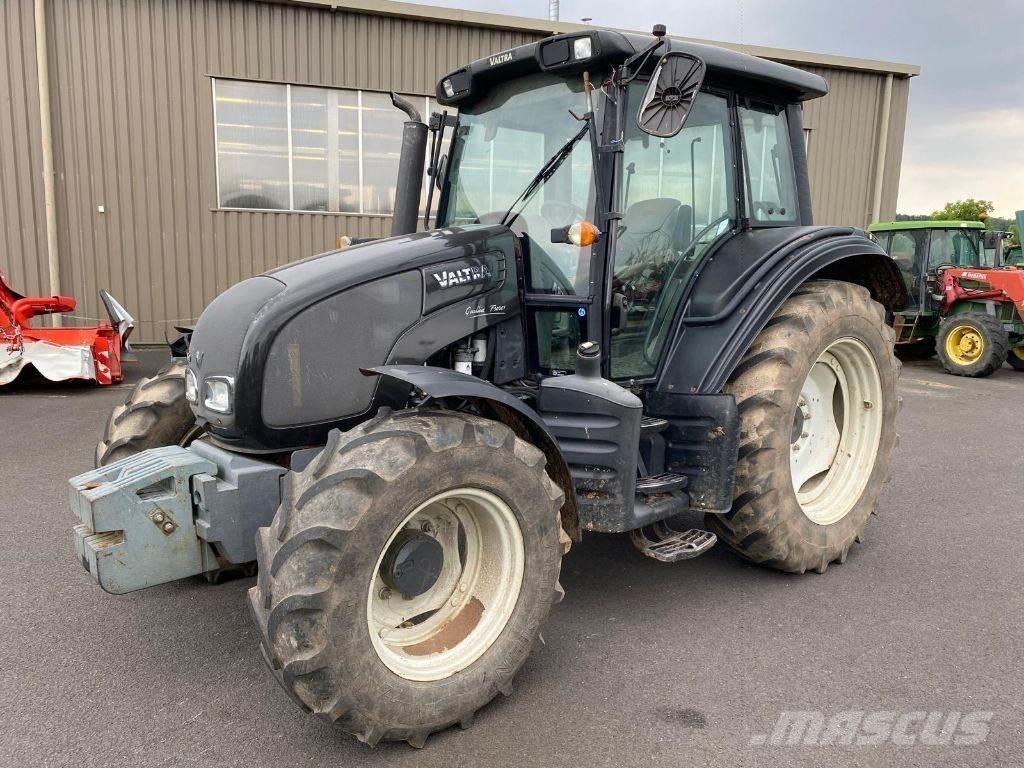 Valtra N92 HITECH Tractors