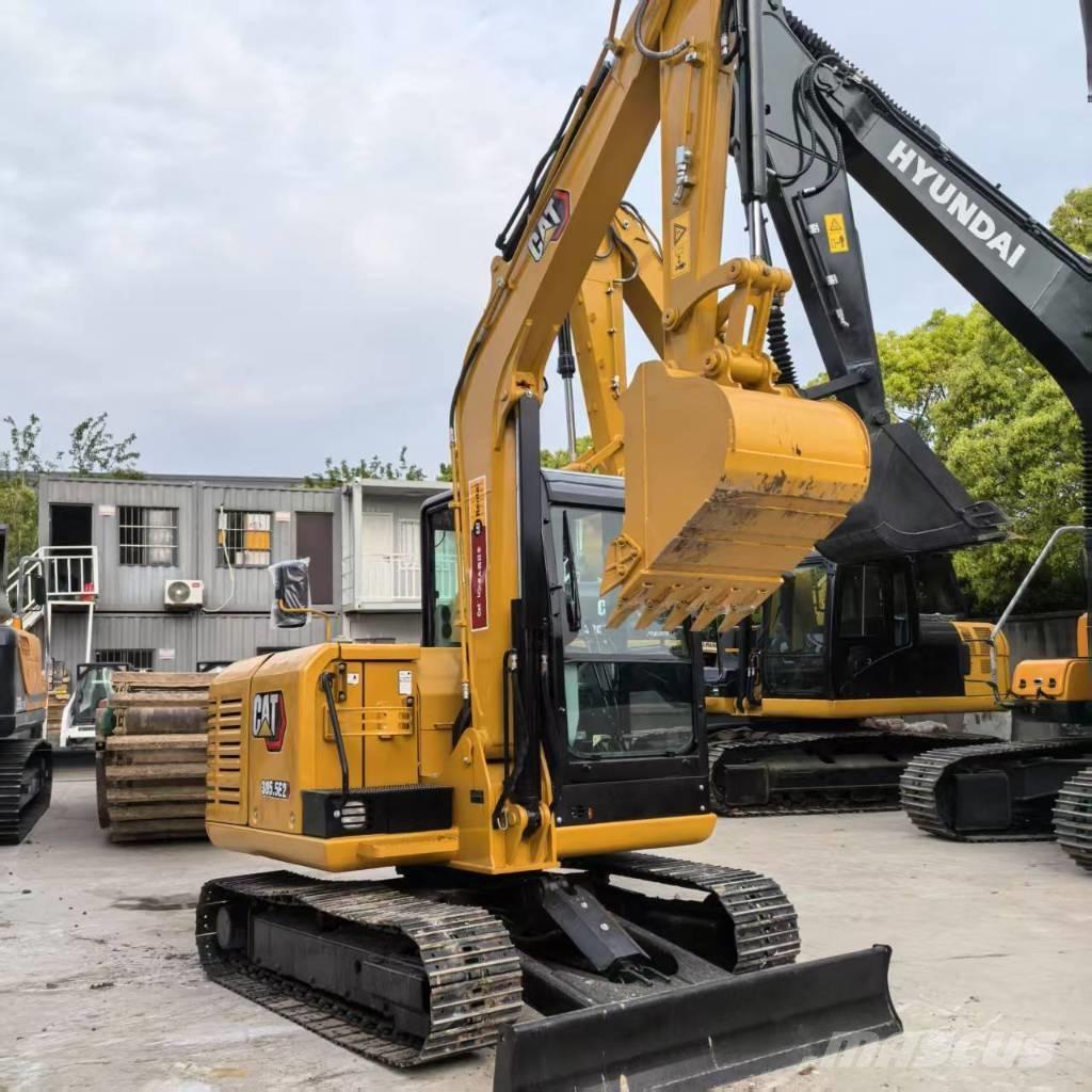 CAT 305.5E2 Midi excavators  7t - 12t