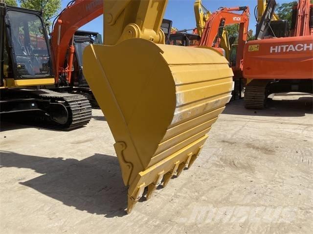 CAT 330 GC Crawler excavators