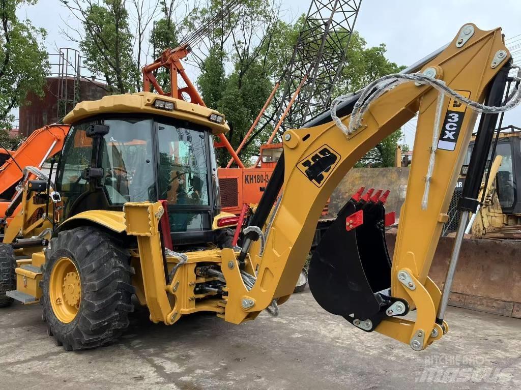 JCB 3 CX Backhoe loaders