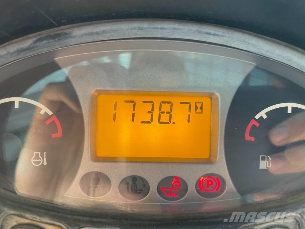 Bobcat T 590 Skid steer loaders