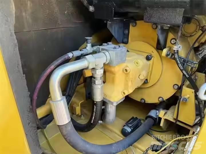 CAT CAT 307 Crawler excavators