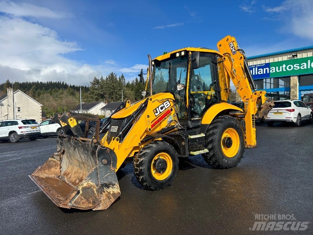 JCB 3CX 81kW / 108 BHP Backhoe loaders