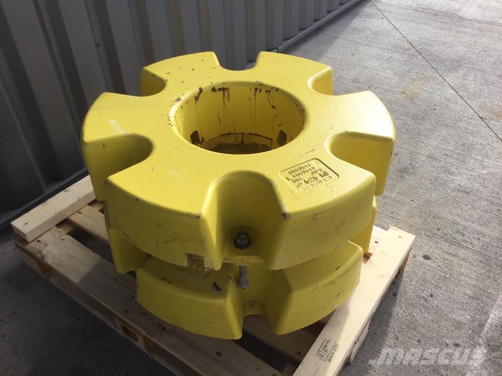 John Deere 8370R Tractors