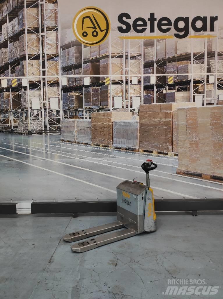 Yale MP20AC Low lifter
