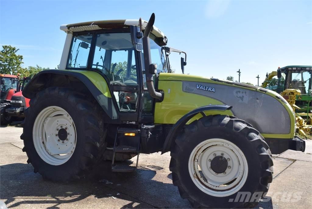 Valtra T120 Tractors