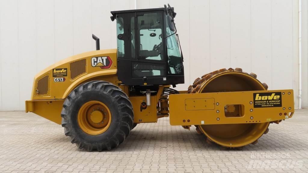 CAT CS13 Single drum rollers