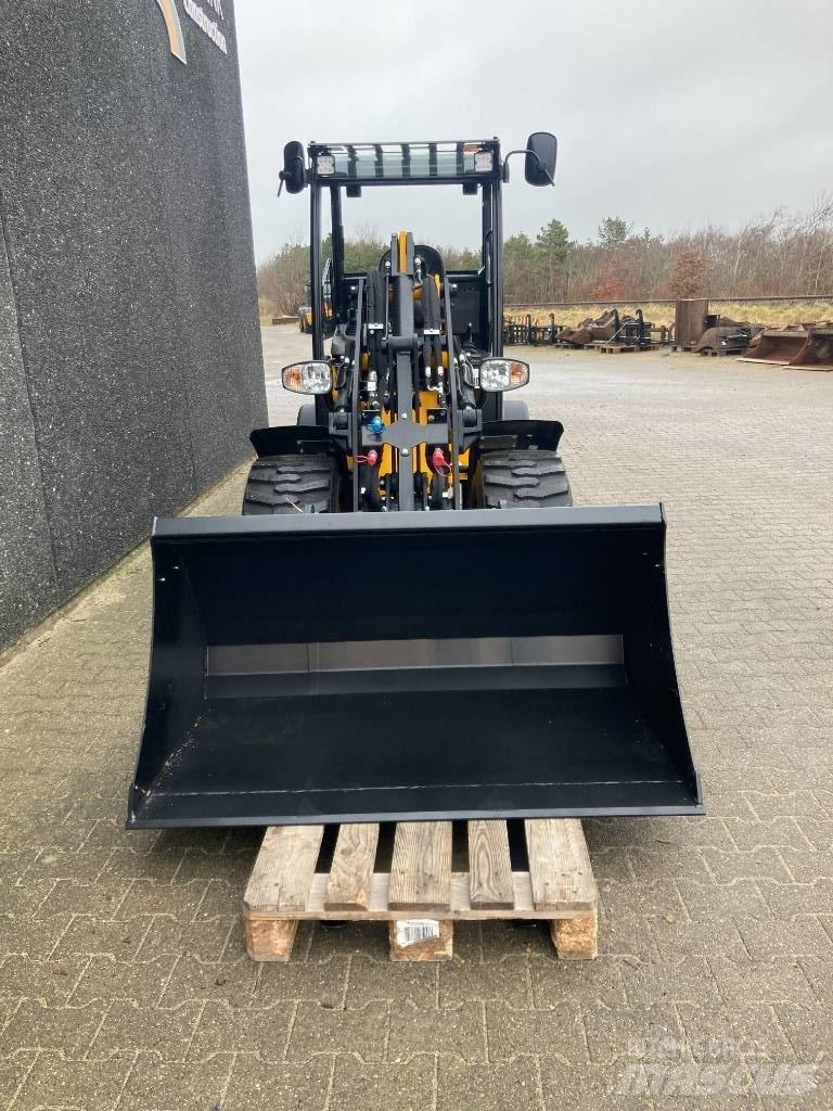 JCB 403 - Fabriksny Mini loaders