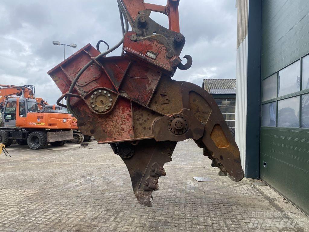 Verachterd VHP-50 X Pulveriser  (Demolition Crusher ) 