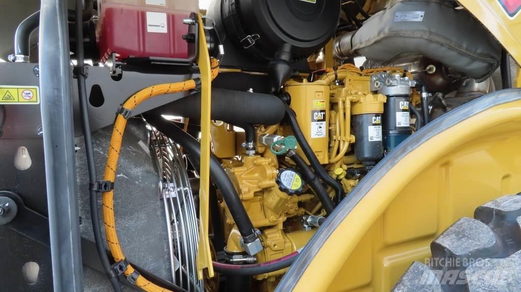 CAT CS74B Single drum rollers
