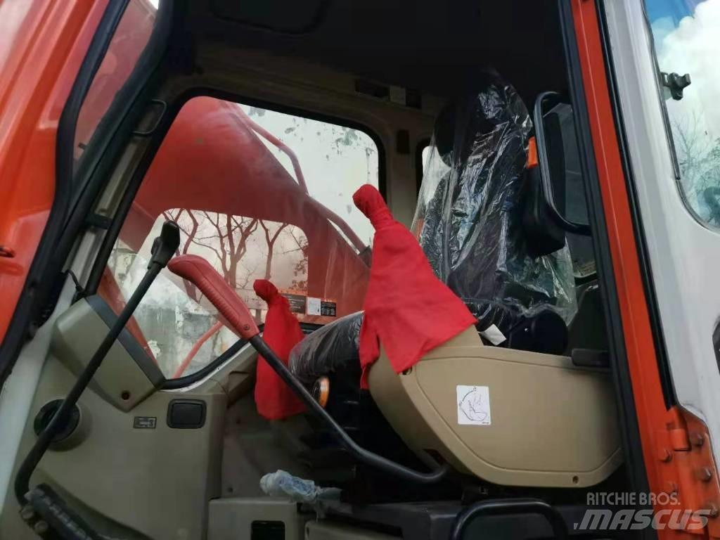 Doosan DH 220 LC-7 Crawler excavators