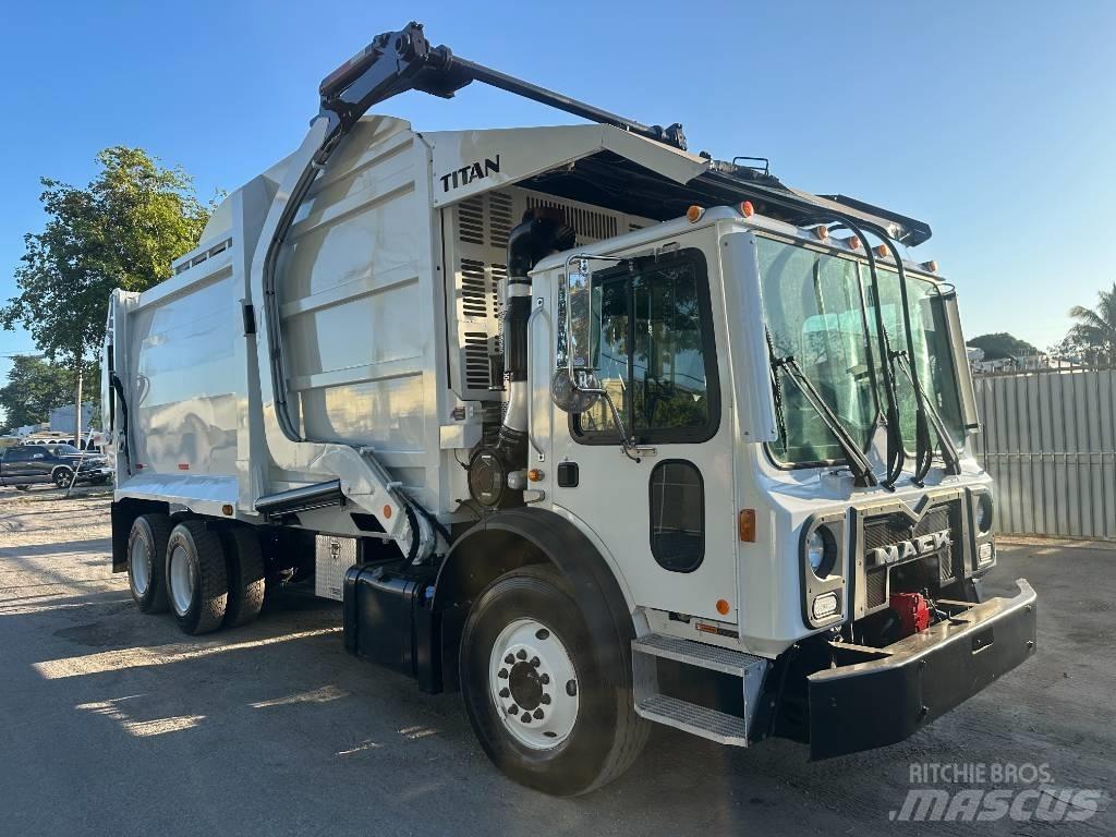 Mack MRU 613 Waste trucks
