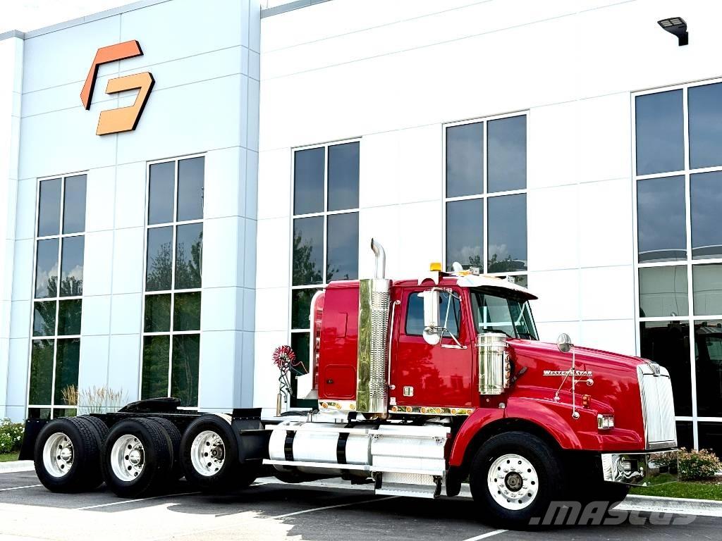 Western Star 4900 SB Tractor Units