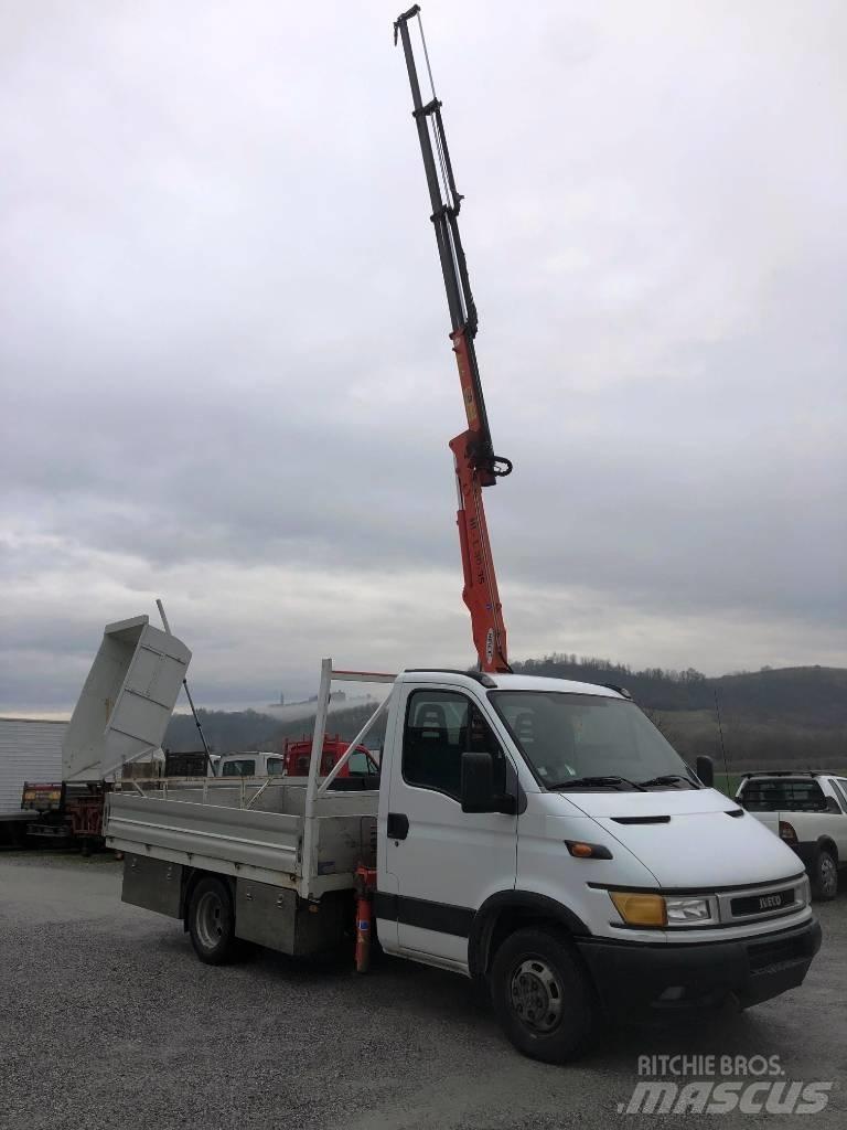 Iveco Daily 35-130 Box body trucks