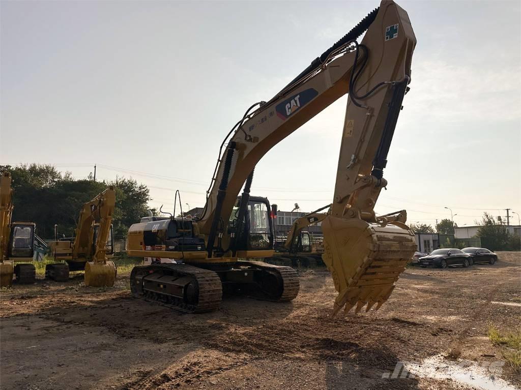 CAT 330 D Crawler excavators