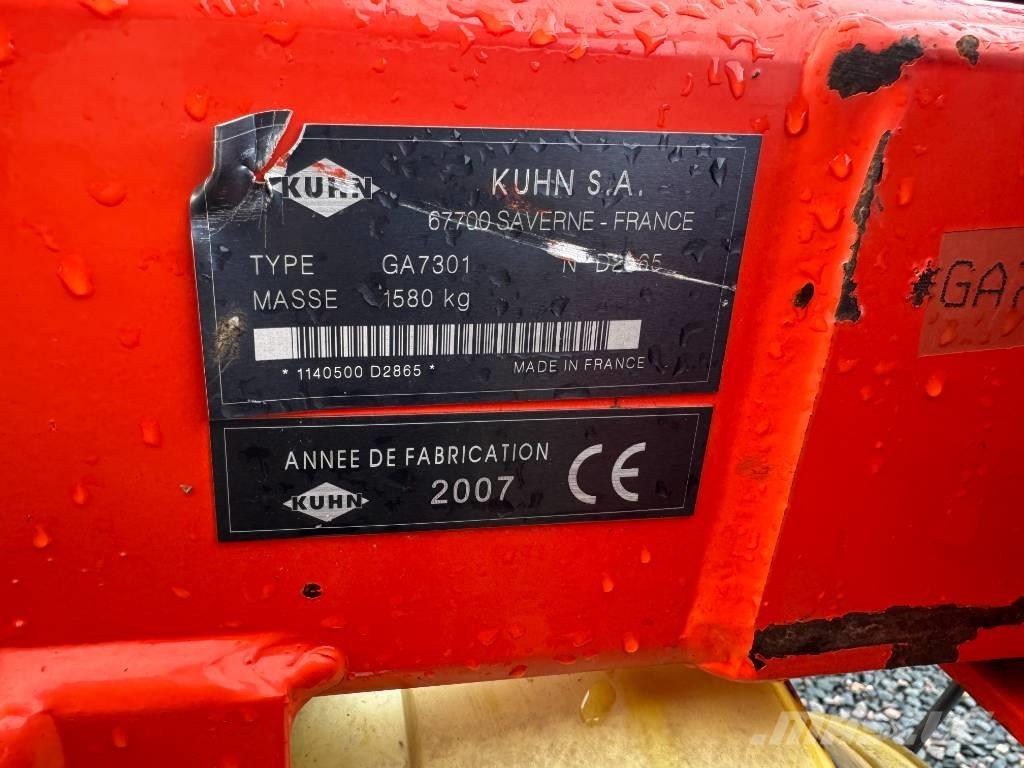 Kuhn GA 7301 Windrowers