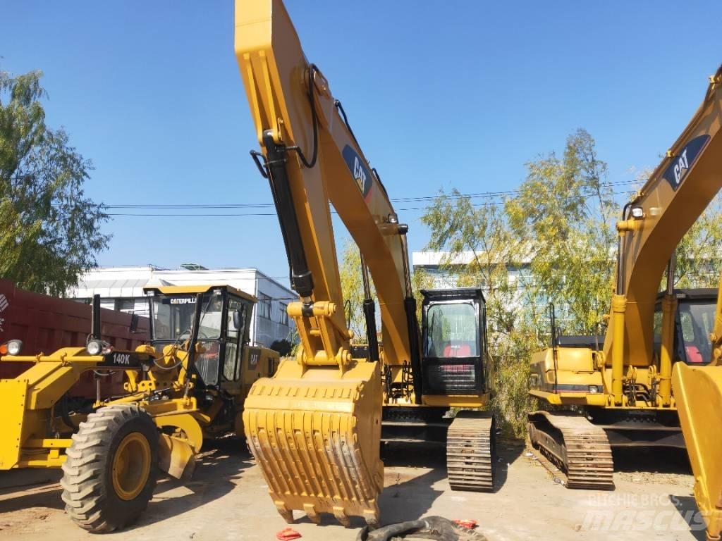 CAT 330 D Crawler excavators