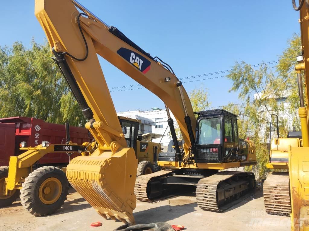 CAT 330 D Crawler excavators