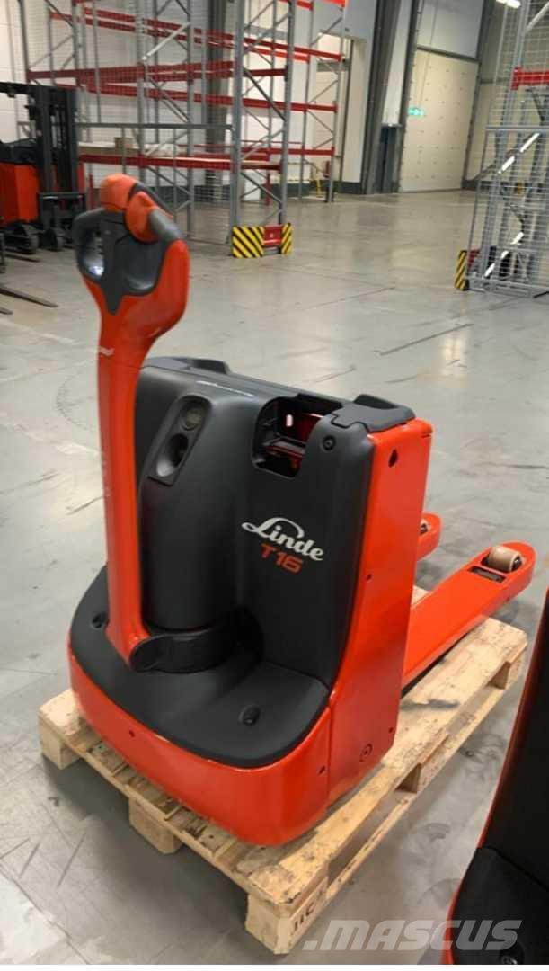 Linde T16 Pedestrian stacker